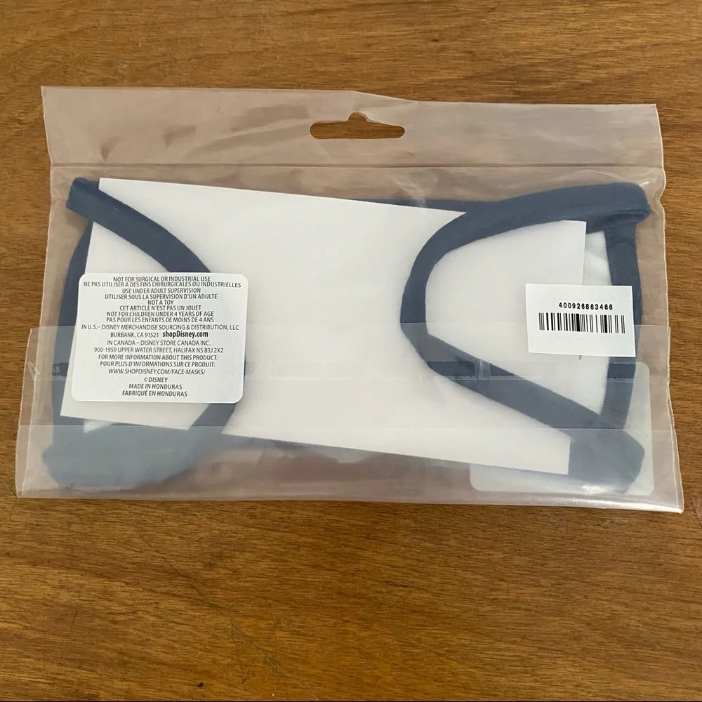 Disney Parks Star Wars Adult Face Mask Blue and White Size L Cloth NEW Sealed